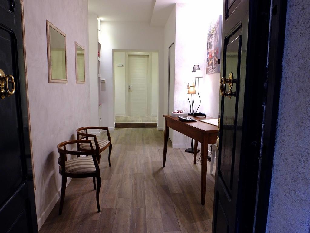 Zefiro Home โรม ภายนอก รูปภาพ