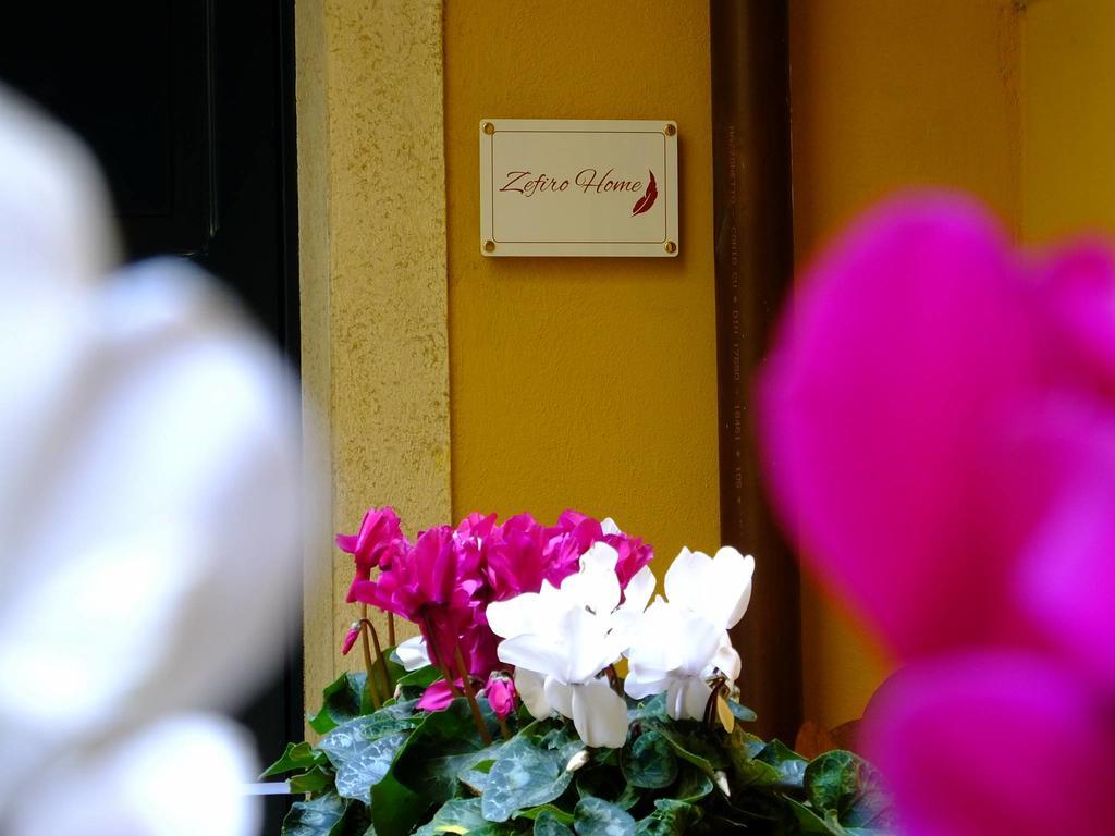 Zefiro Home โรม ภายนอก รูปภาพ
